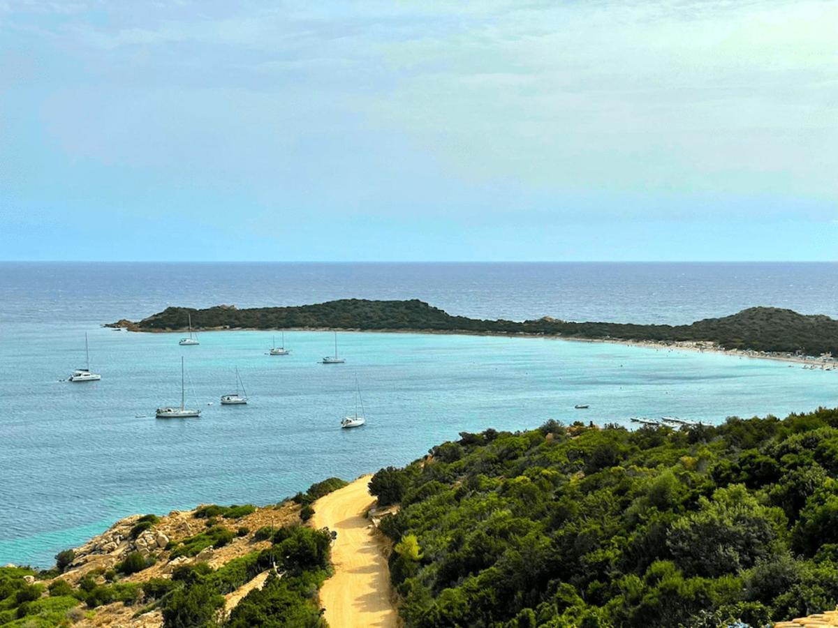 San Teodoro Punta Est Fantastico Trilocale Vista Mare Daire Capo Coda Cavallo Dış mekan fotoğraf