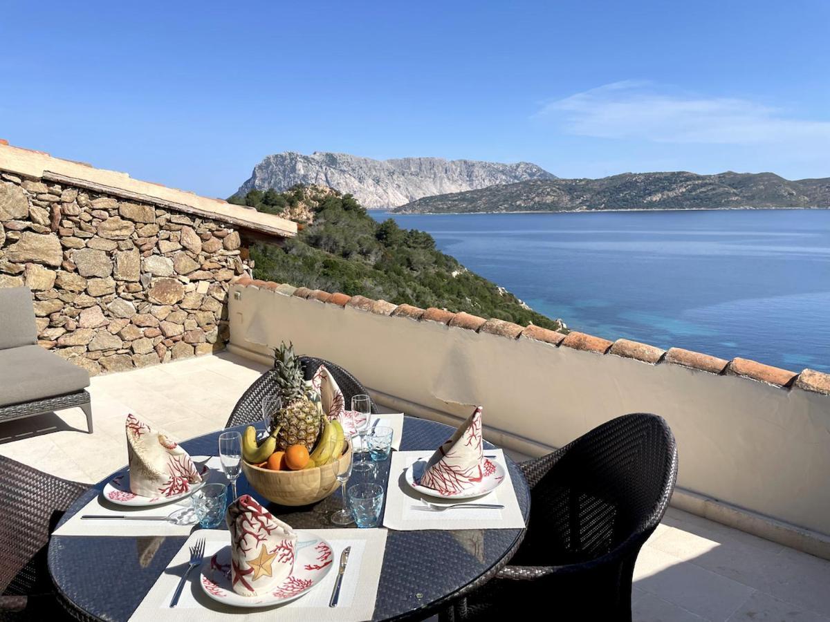 San Teodoro Punta Est Fantastico Trilocale Vista Mare Daire Capo Coda Cavallo Dış mekan fotoğraf