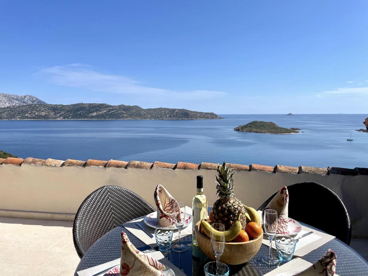San Teodoro Punta Est Fantastico Trilocale Vista Mare Daire Capo Coda Cavallo Dış mekan fotoğraf